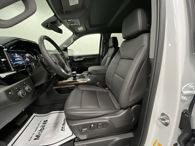 New 2025 Chevrolet Silverado 1500 RST w/ Redline Edition image 19