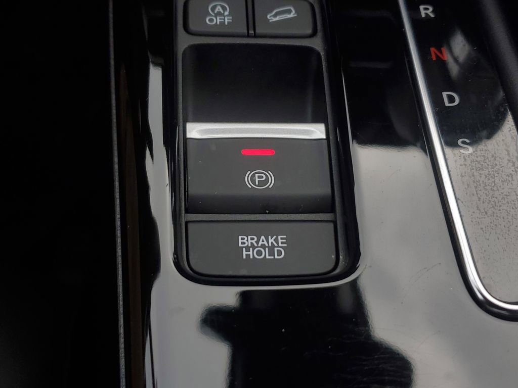 Certified 2025 Acura ADX A-Spec image 31