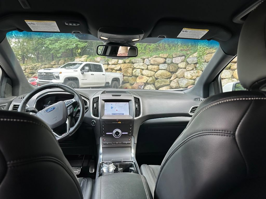 Used 2020 Ford Edge ST w/ Cold Weather Package AWD/4WD image 22