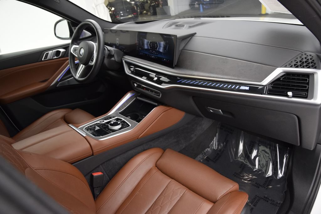 Used 2025 BMW X6 M60i w/ Executive Package AWD/4WD image 15