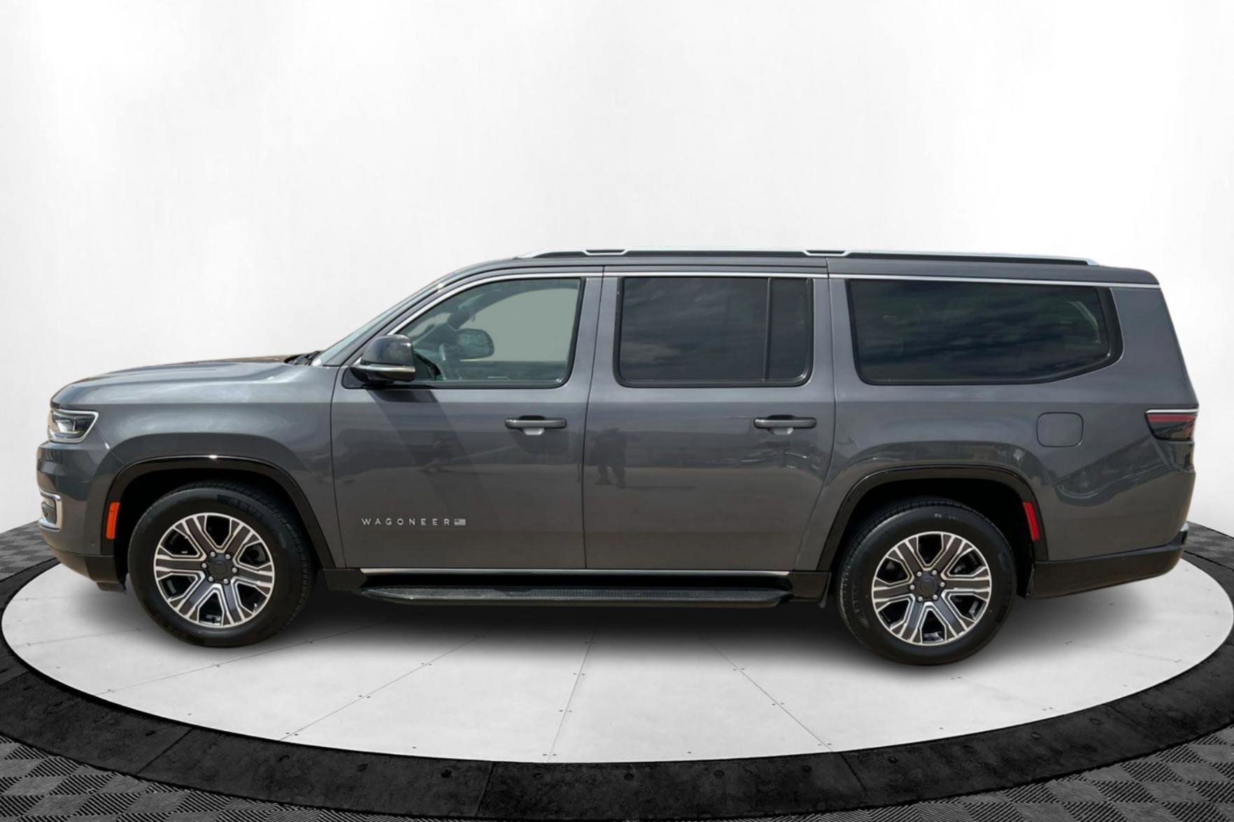 Used 2023 Jeep Wagoneer L Series II video 2
