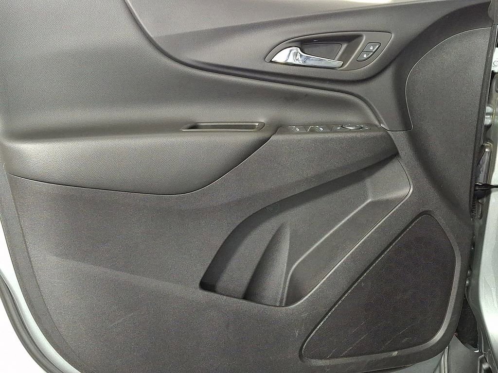 Used 2023 Chevrolet Equinox LT image 14