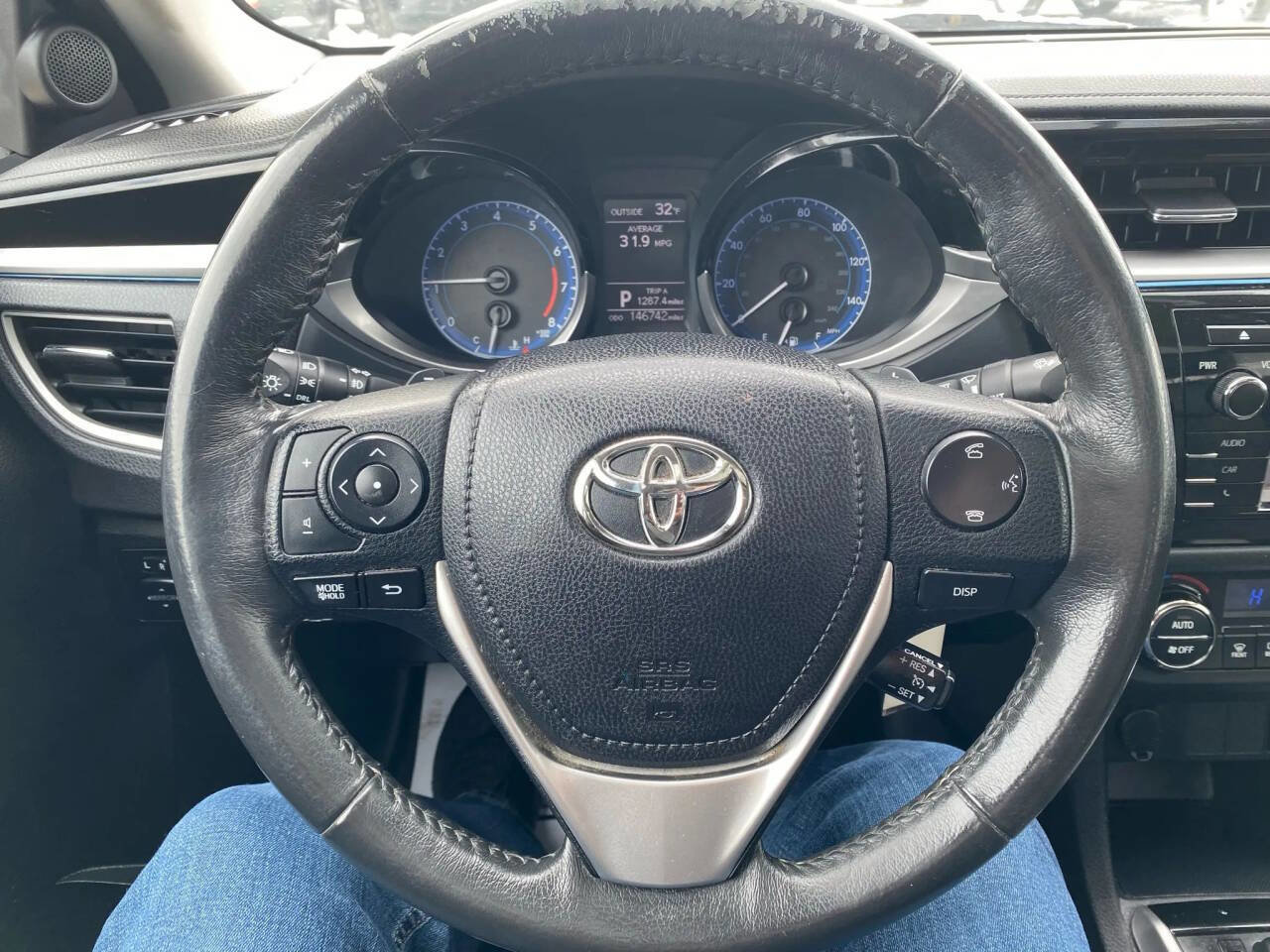 Used 2016 Toyota Corolla S image 12