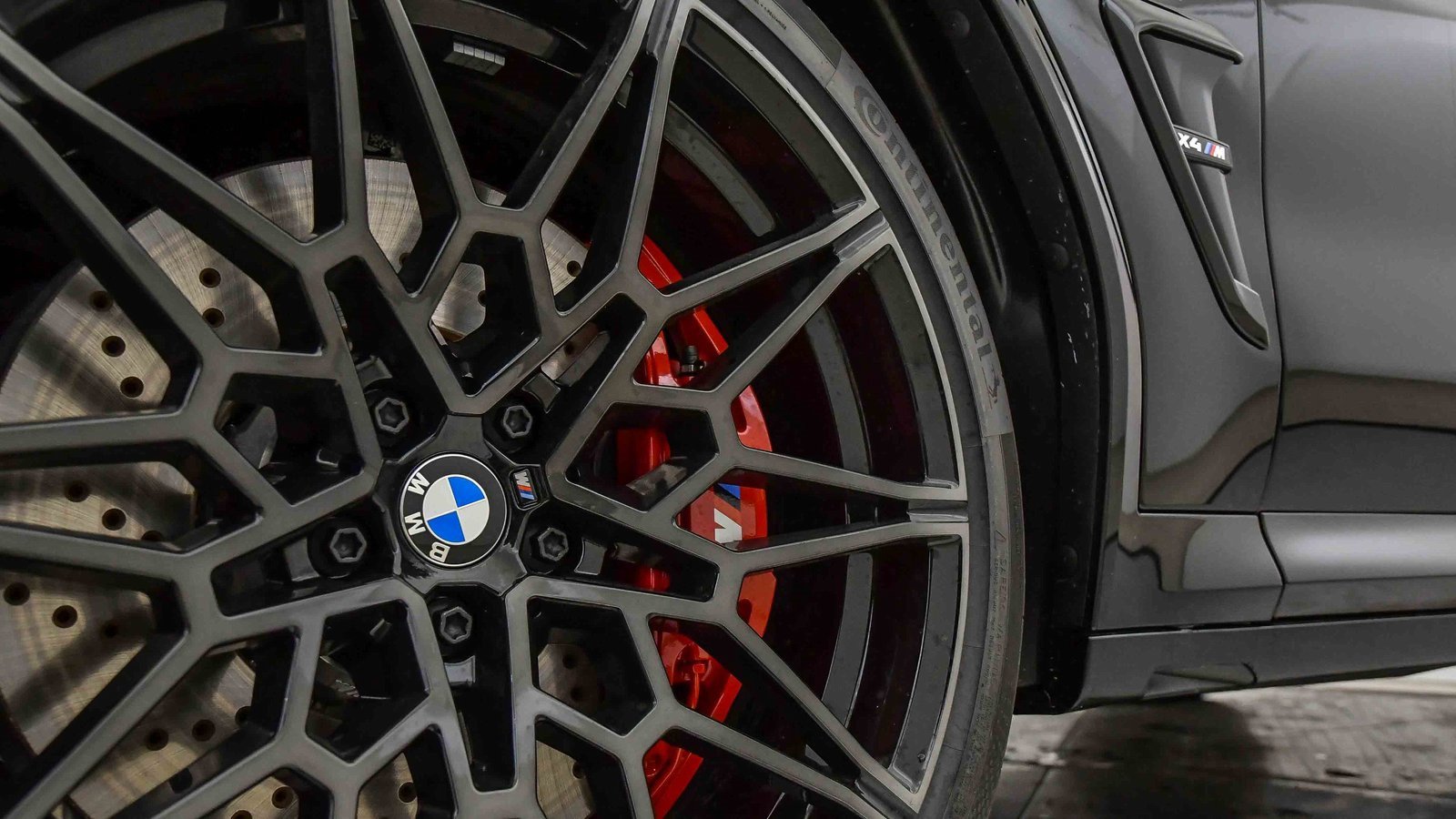 New 2025 BMW X4 M w/ Competition Package image 12