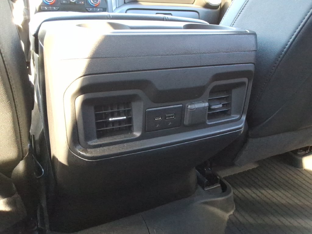 Certified 2022 Chevrolet Silverado 1500 LT Trail Boss w/ Convenience Package II AWD/4WD image 21