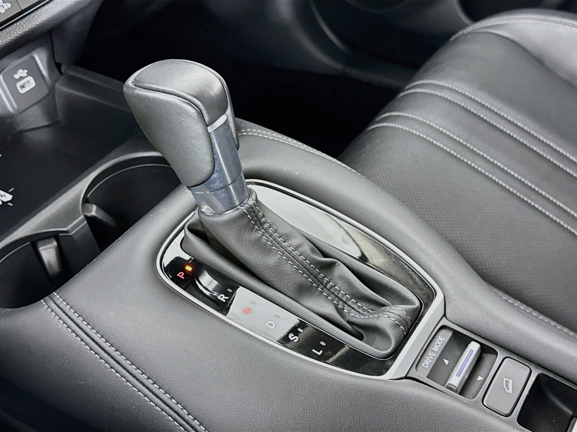 Certified 2024 Honda HR-V EX-L image 16
