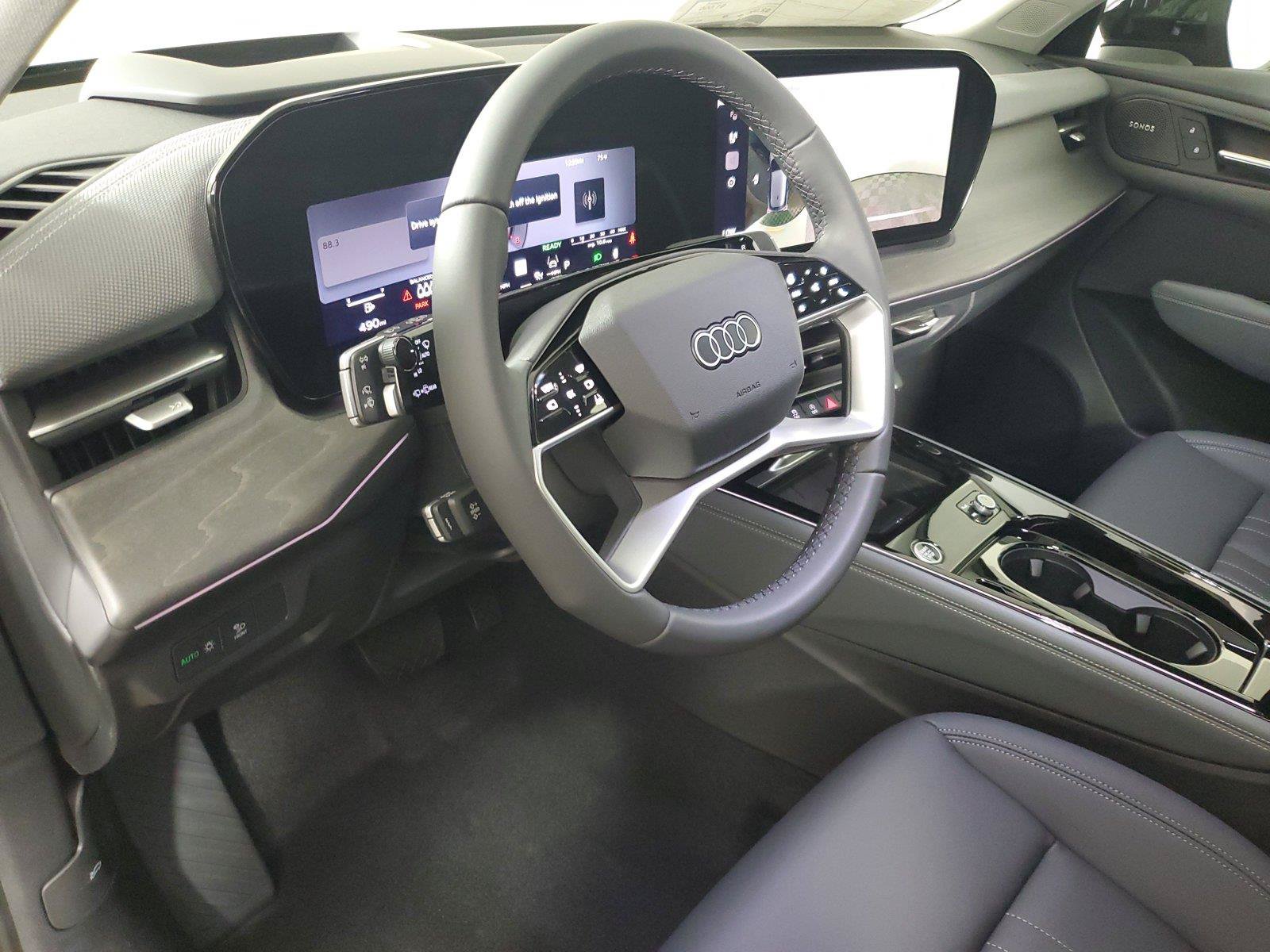New 2026 Audi Q3 quattro 2.0T AWD/4WD image 24