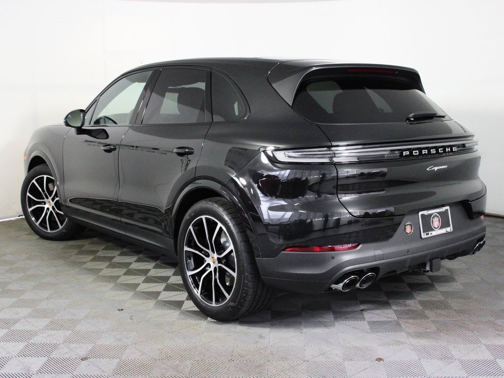 New 2026 Porsche Cayenne image 3