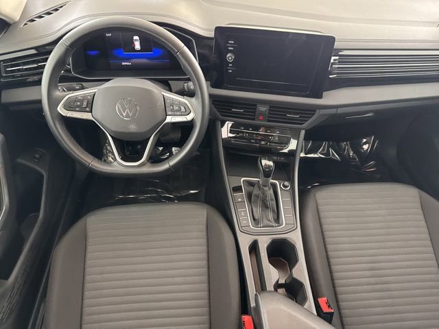 Used 2025 Volkswagen Jetta S image 28