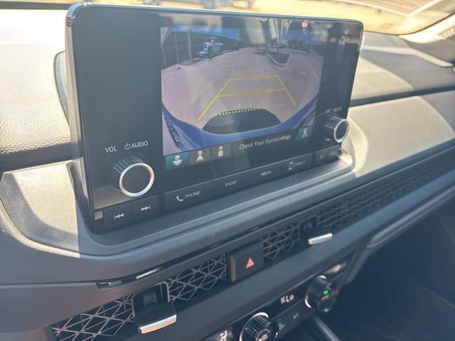 Used 2025 Honda Accord SE image 10