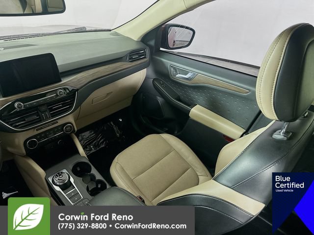 Certified 2020 Ford Escape Titanium AWD/4WD image 28