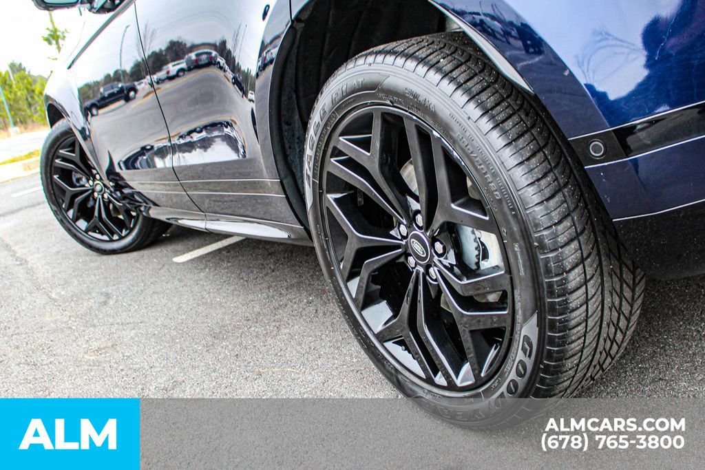 Used 2021 Land Rover Range Rover Evoque R-Dynamic SE image 15