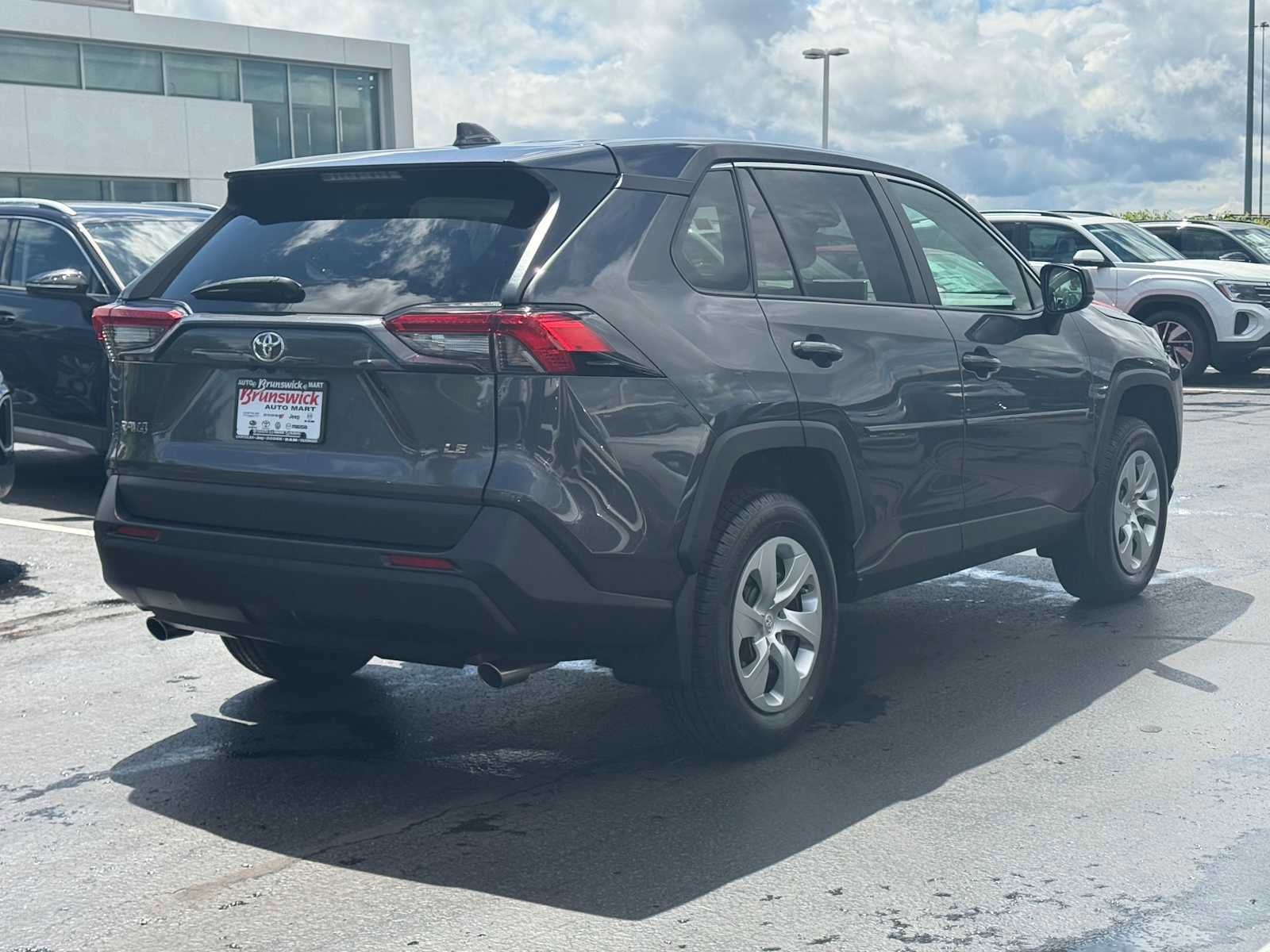 Certified 2023 Toyota RAV4 LE FWD image 4