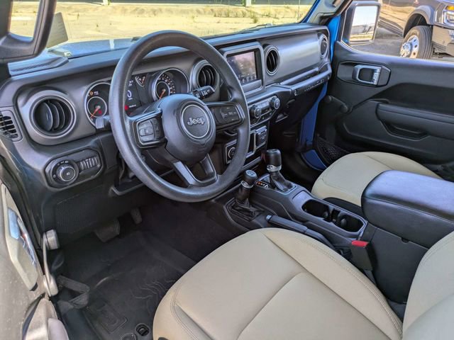 Used 2022 Jeep Wrangler Sport image 15