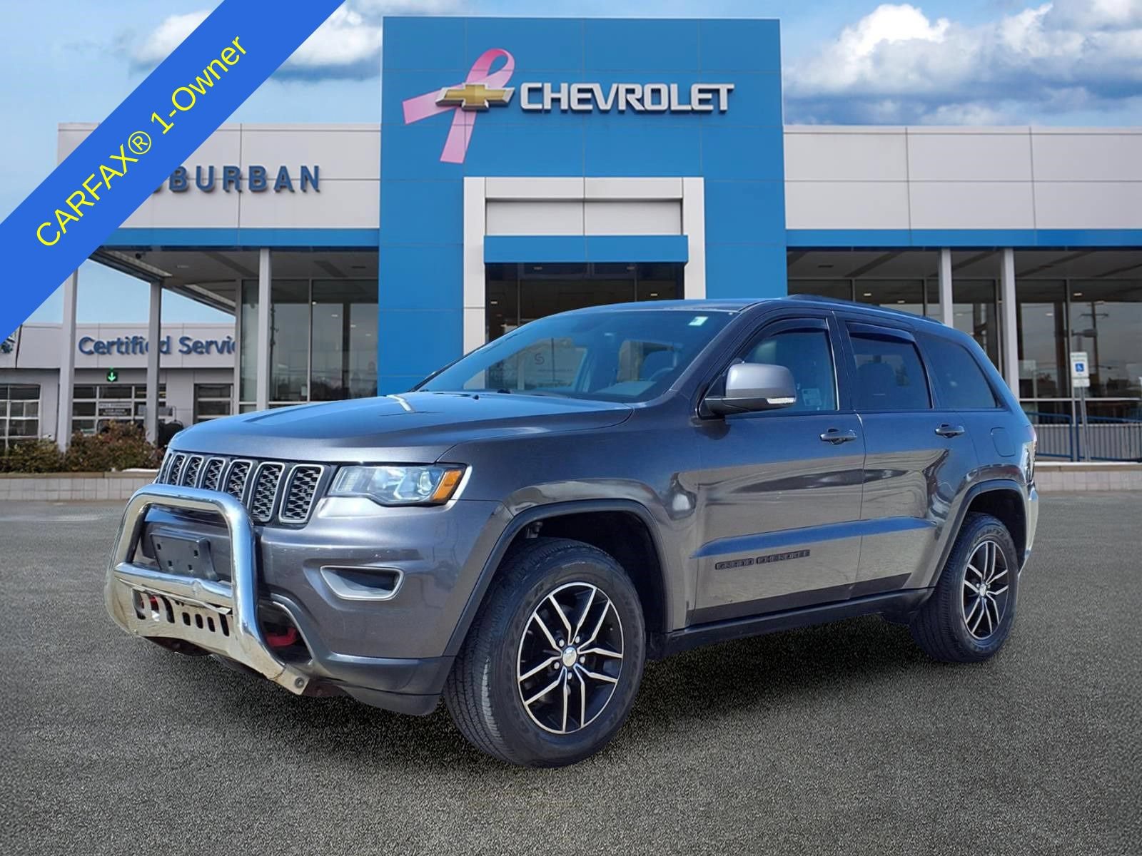 Used 2017 Jeep Grand Cherokee Trailhawk AWD/4WD image 1