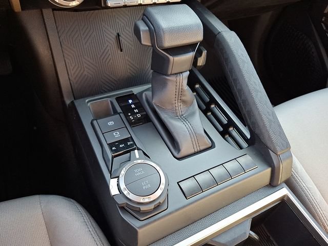 Certified 2024 Toyota Tacoma SR5 AWD/4WD image 14
