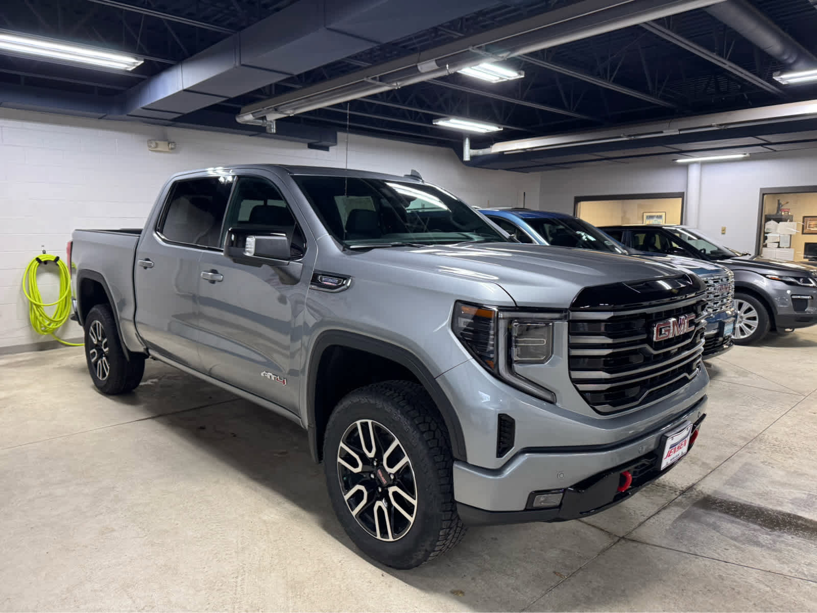 New 2026 GMC Sierra 1500 AT4 w/ Technology Package image 3