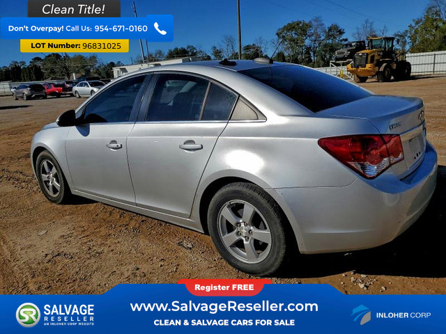 Used 2016 Chevrolet Cruze LT image 3