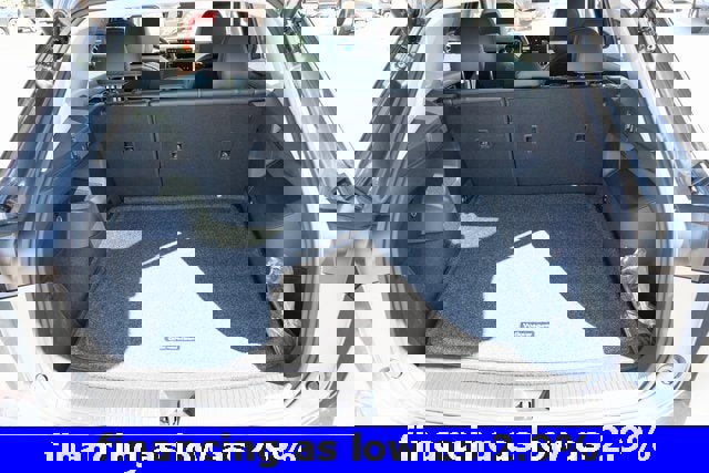 New 2025 Volkswagen Tiguan SE image 36