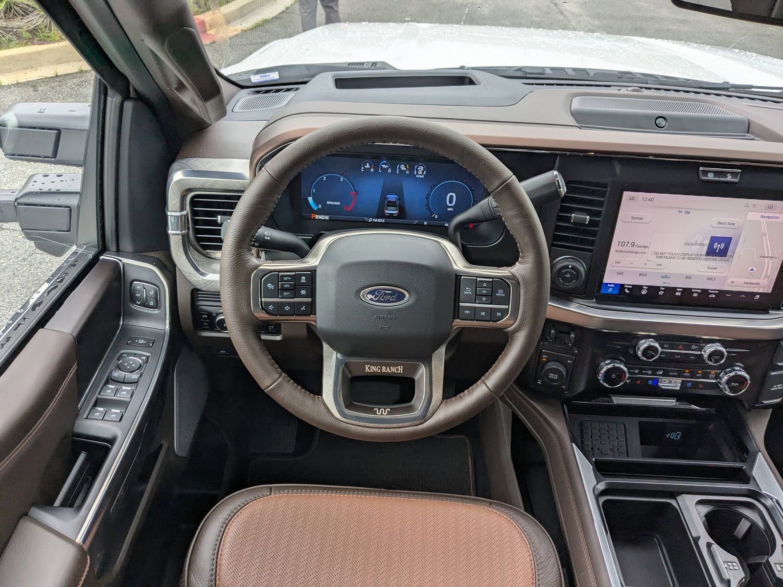 New 2025 Ford F350 King Ranch w/ Chrome Package image 17