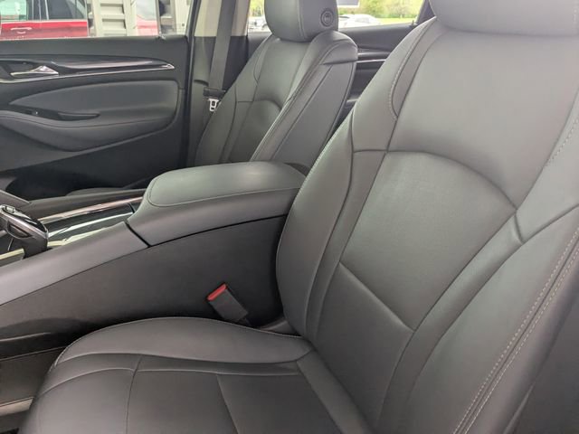 Used 2020 Buick Enclave Essence w/ Sport Touring Edition AWD/4WD image 24