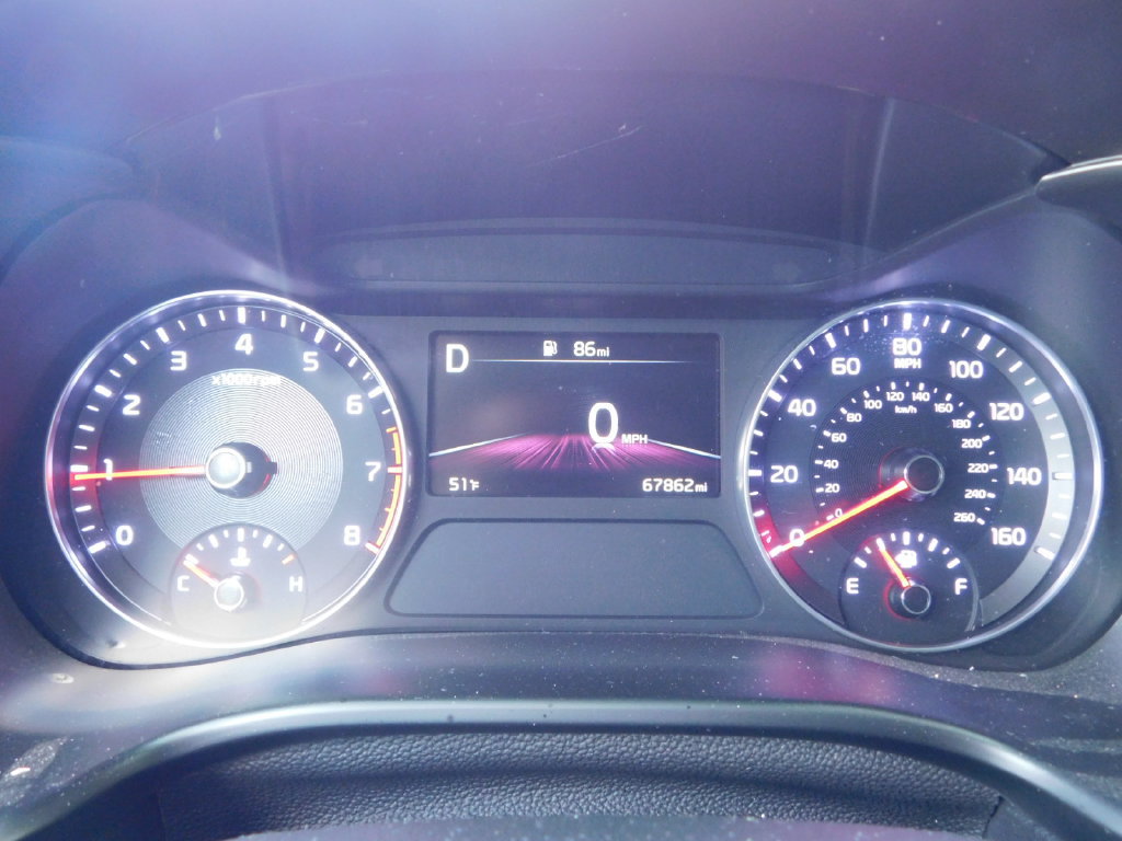 Used 2023 Kia Forte LXS w/ LXS Technology Package FWD image 6