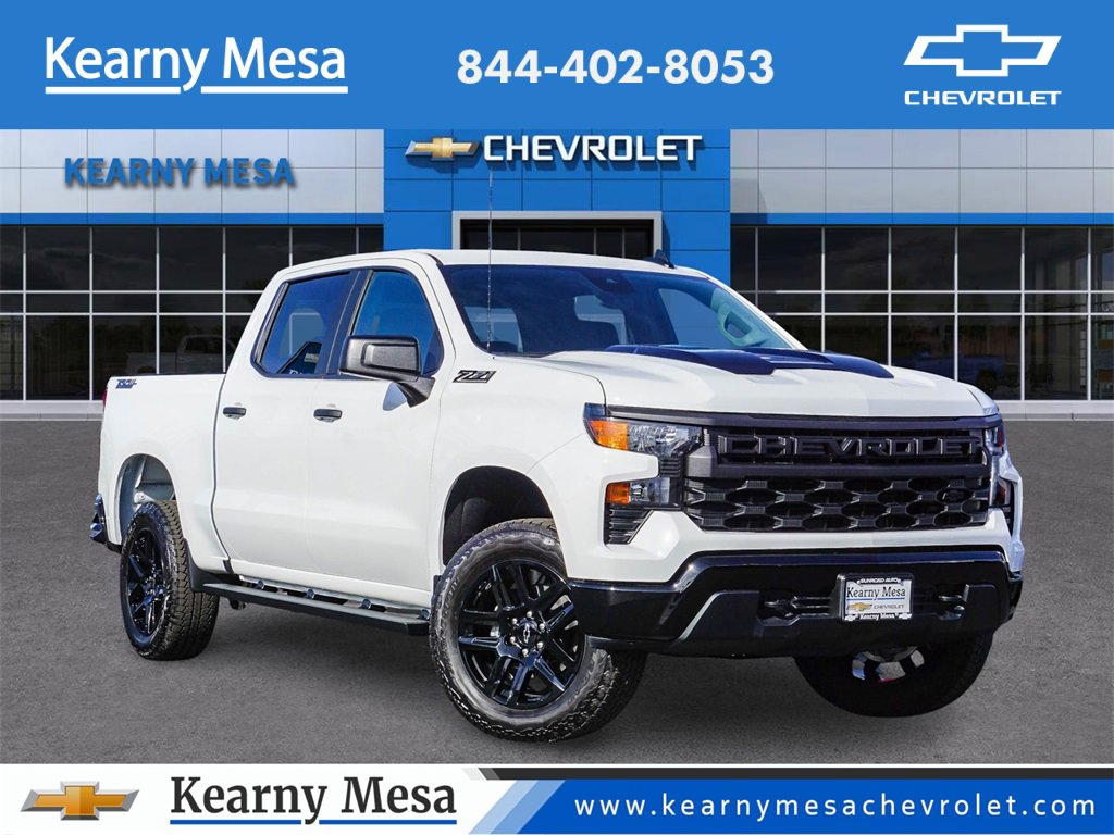 New 2026 Chevrolet Silverado 1500 Custom Trail Boss w/ Dark Appearance Package