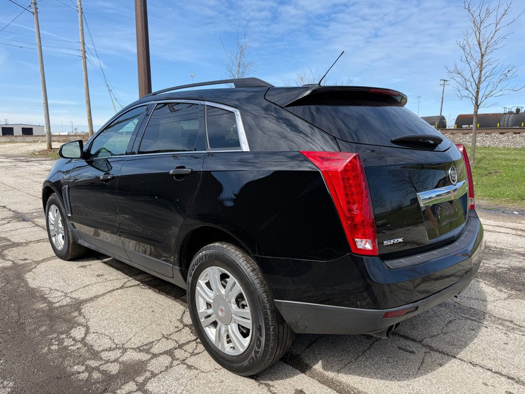Used 2015 Cadillac SRX FWD image 5