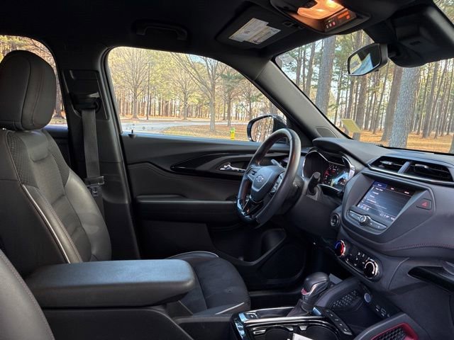 Used 2023 Chevrolet TrailBlazer RS image 23