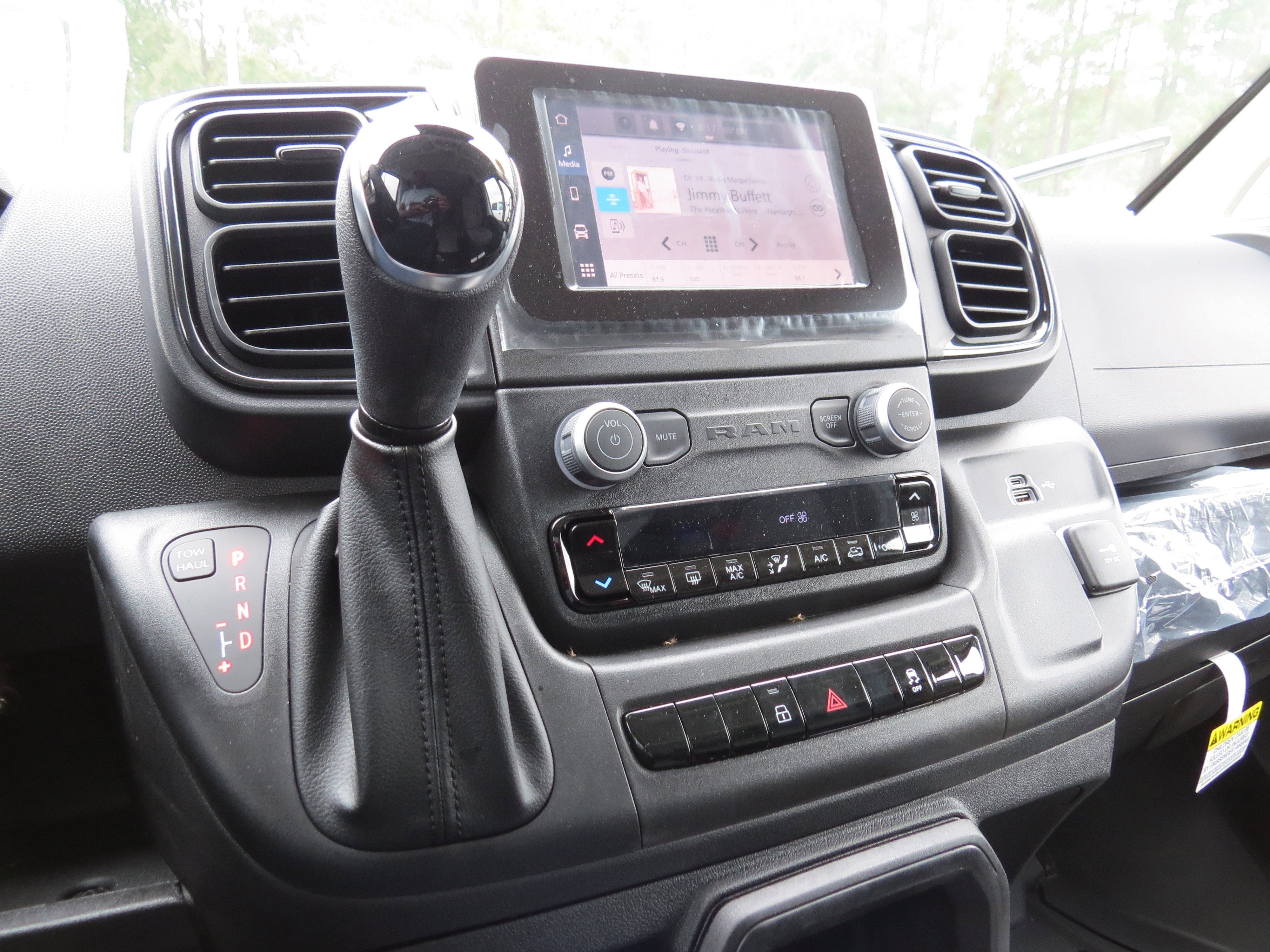 New 2026 RAM ProMaster 1500 w/ Convenience Group image 21