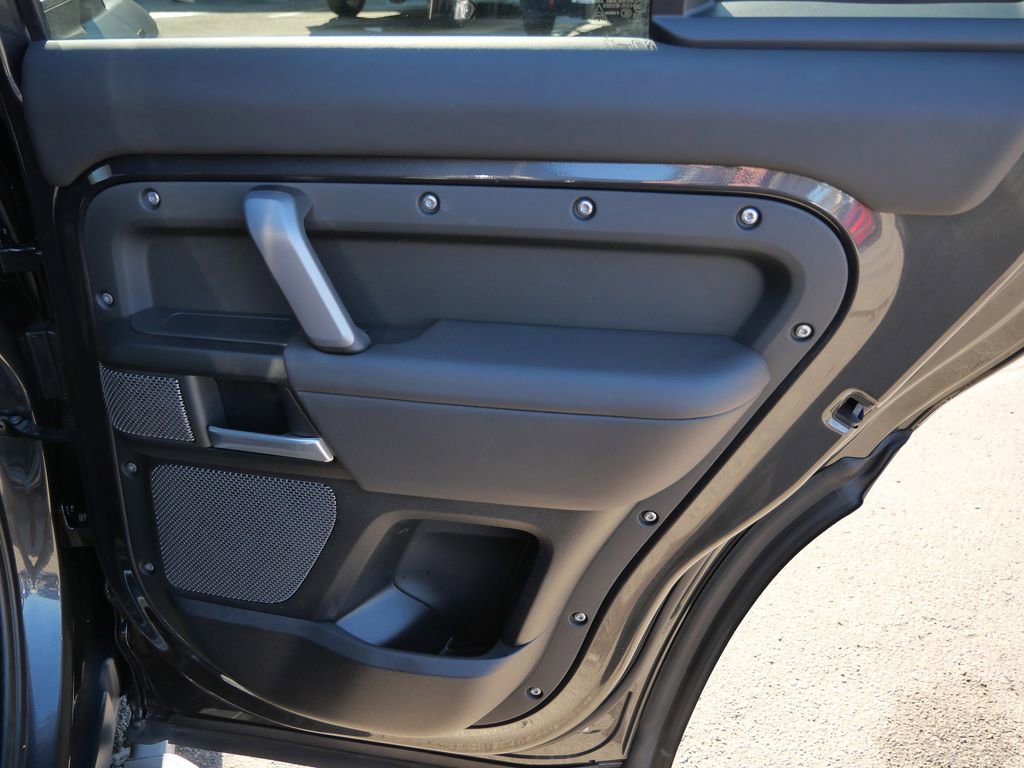 Used 2024 Land Rover Defender 110 Carpathian Edition AWD/4WD image 19