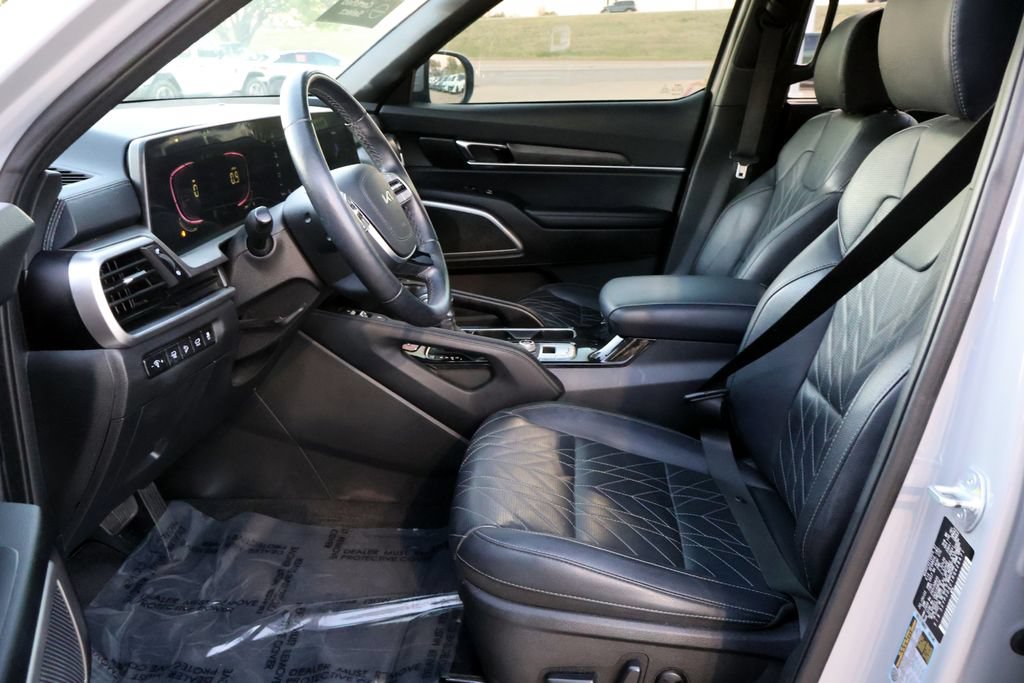 Used 2024 Kia Telluride EX X-Line AWD/4WD image 19