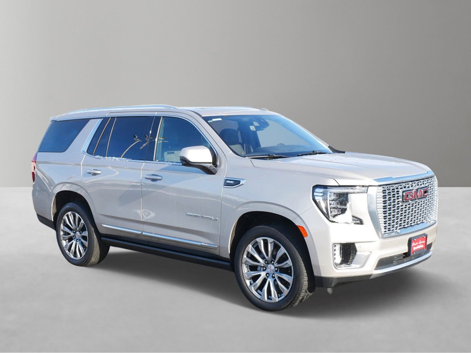 Used 2021 GMC Yukon Denali w/ Denali Premium Package image 6