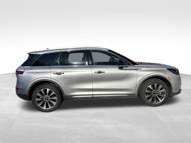 Used 2020 Lincoln Corsair Reserve w/ Elements Package image 10