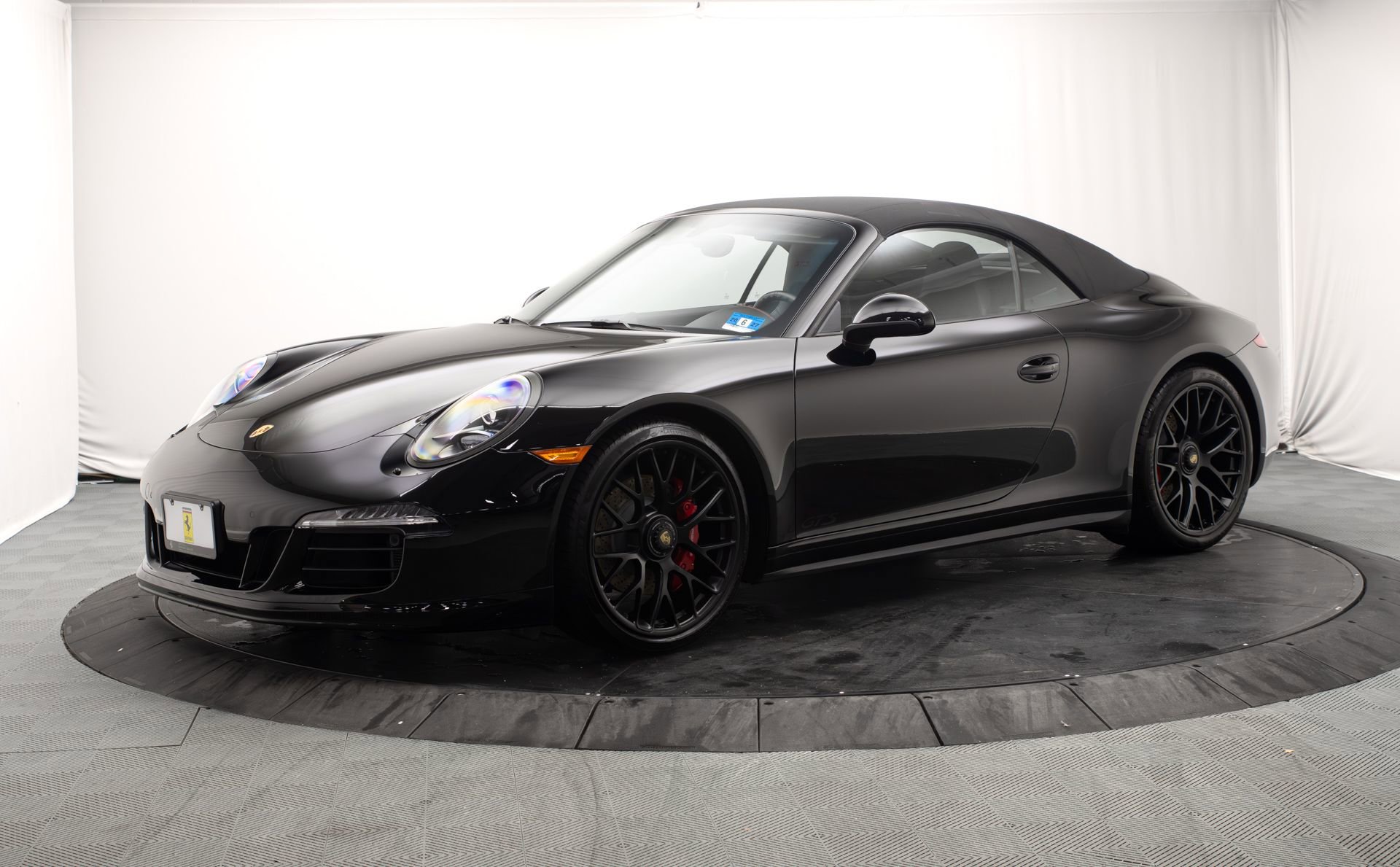 Used 2015 Porsche 911 Carrera 4 GTS image 11