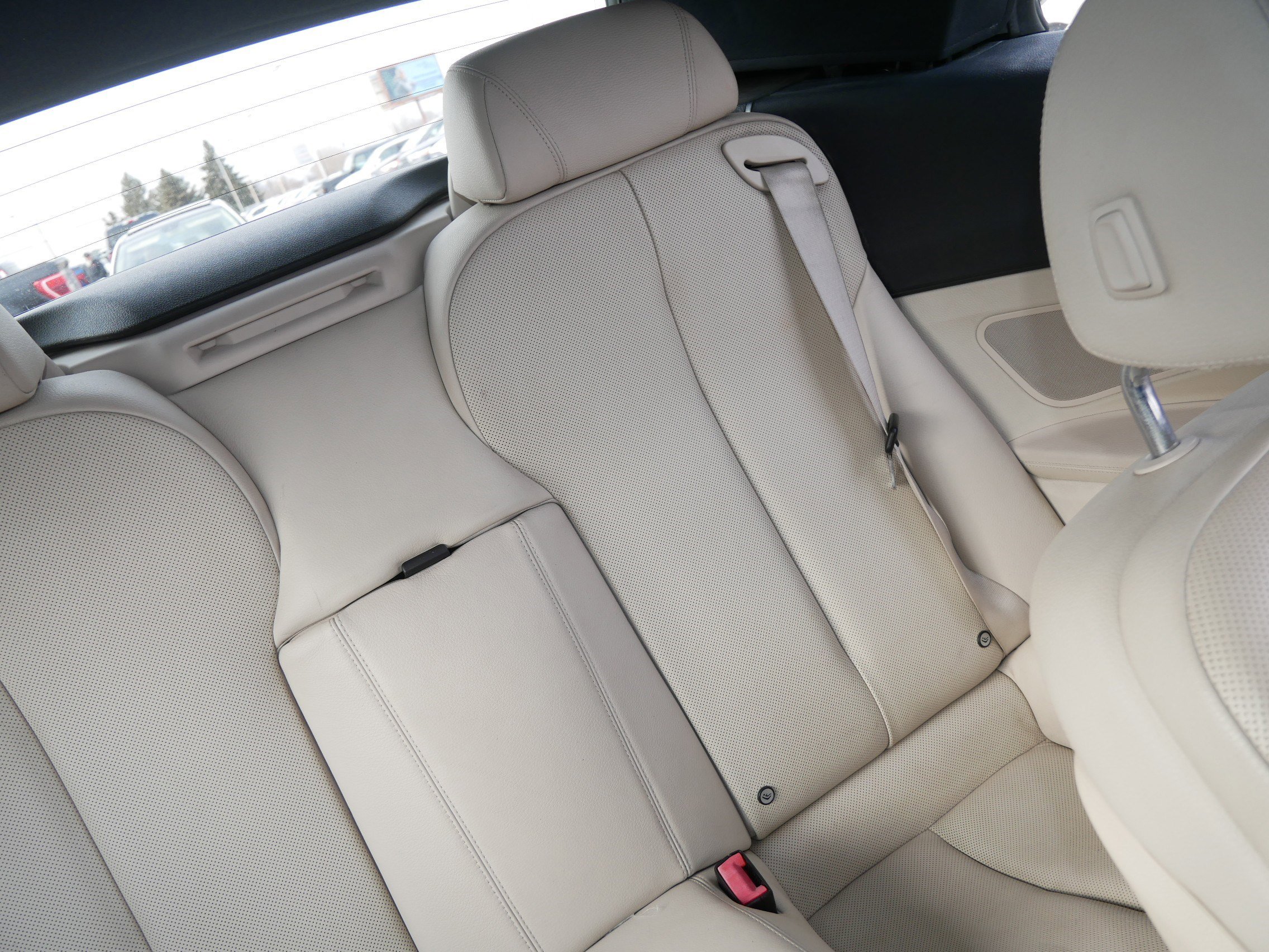 Used 2012 BMW 640i Convertible image 14