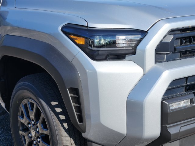 New 2026 Toyota 4Runner SR5 AWD/4WD image 7