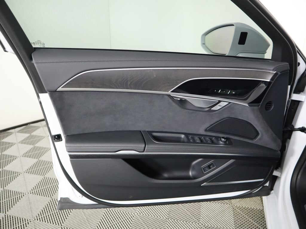 New 2025 Audi A8 L 3.0T image 25