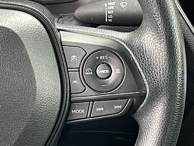 Used 2023 Toyota Corolla Cross AWD Hybrid image 14