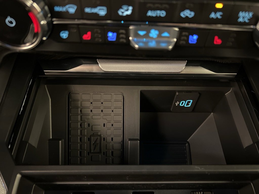 New 2025 Ford F250 Platinum image 15