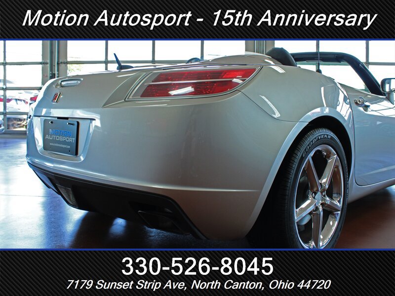 Used 2007 Saturn Sky RWD image 15