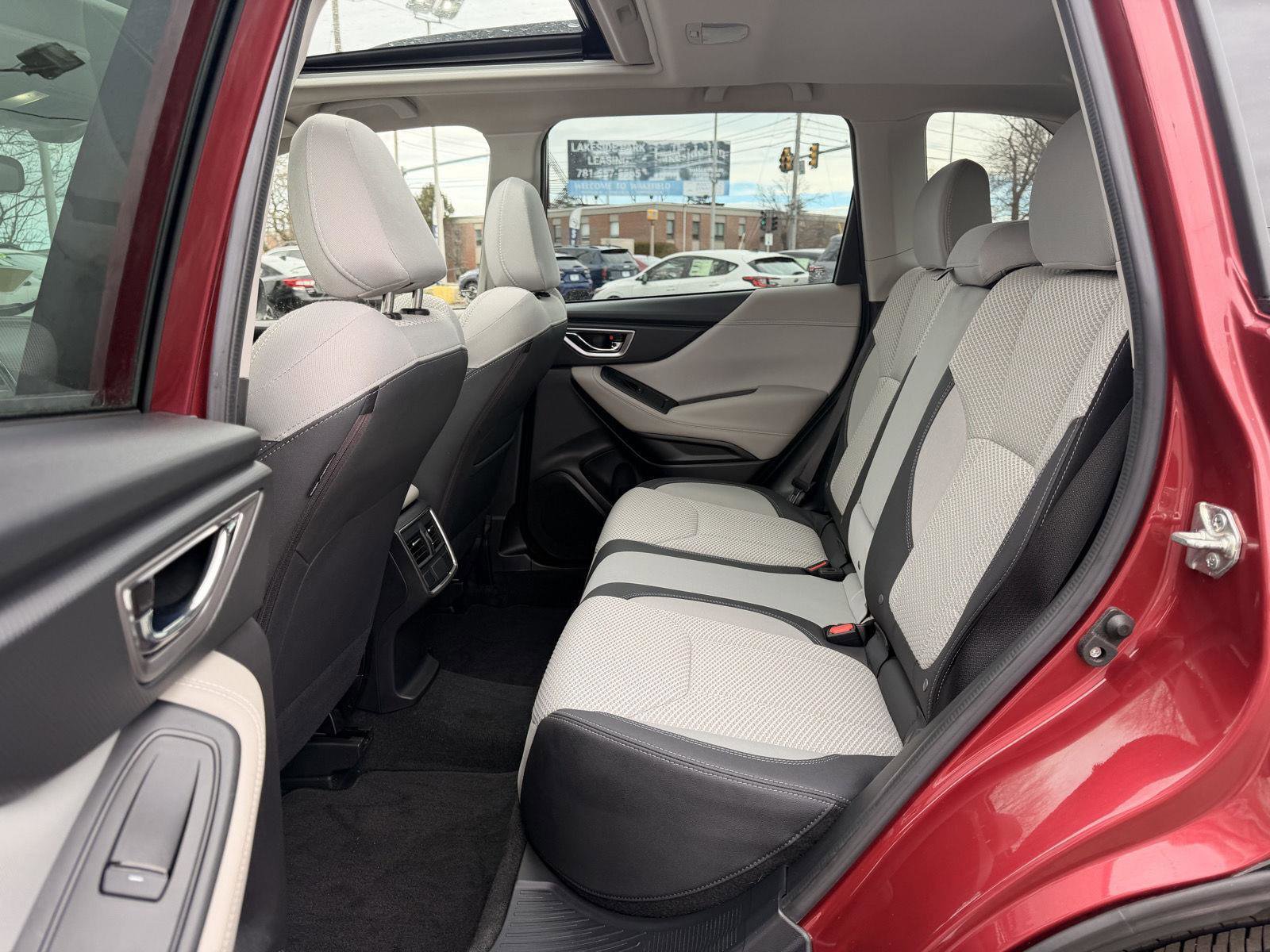 Used 2021 Subaru Forester Premium image 29