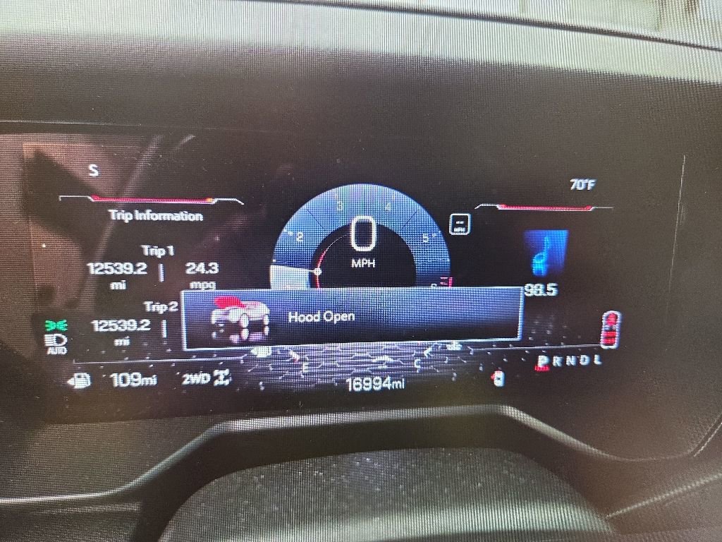 Used 2025 GMC Acadia Elevation AWD/4WD image 6