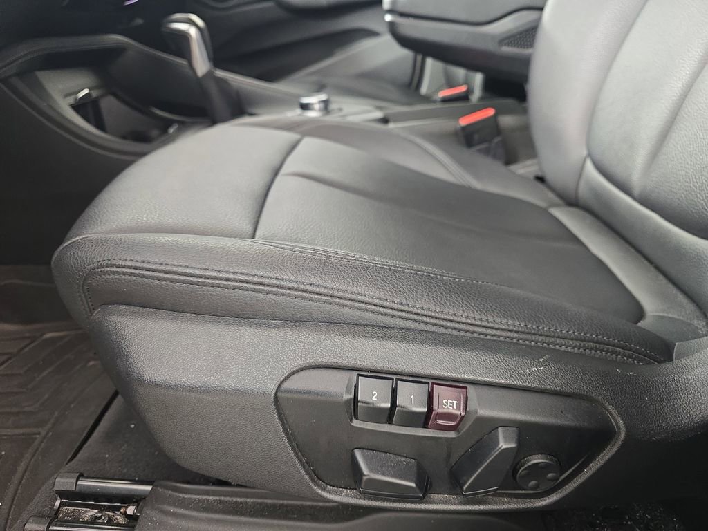 Used 2018 BMW X1 xDrive28i w/ Convenience Package AWD/4WD image 32