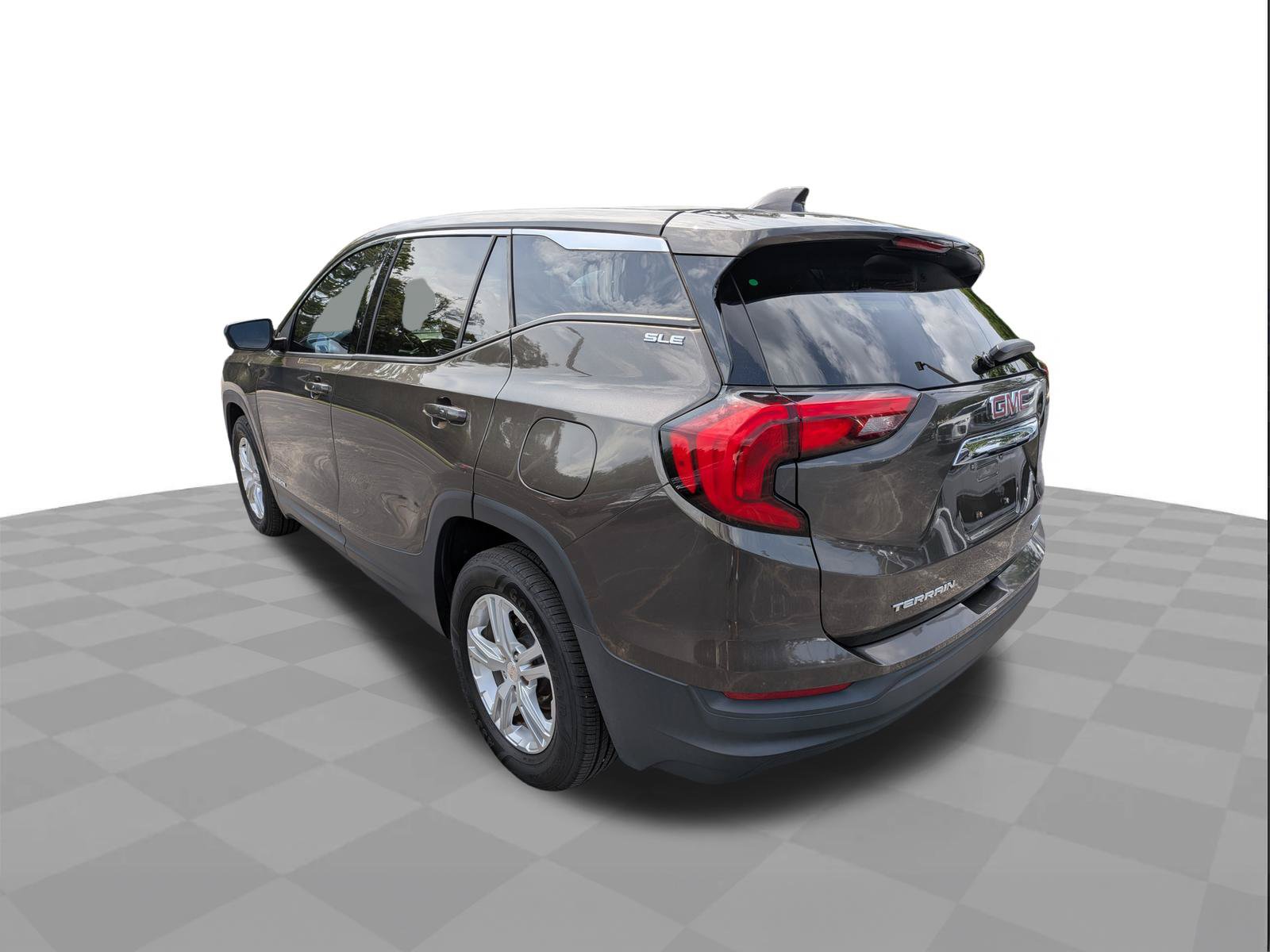Certified 2020 GMC Terrain SLE w/ LPO, Floor Liner Package AWD/4WD image 6