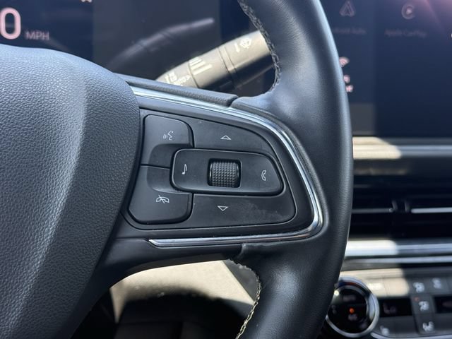 Used 2025 Buick Envista Sport Touring w/ Convenience I Package FWD image 22