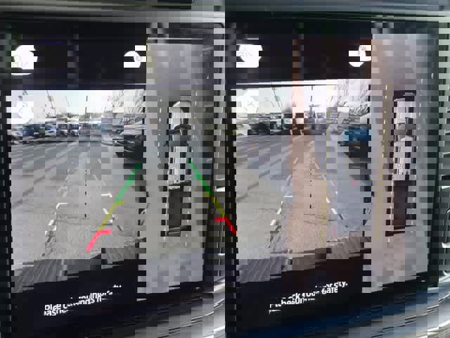 Used 2024 Ford F350 Lariat w/ Lariat Ultimate Package image 32