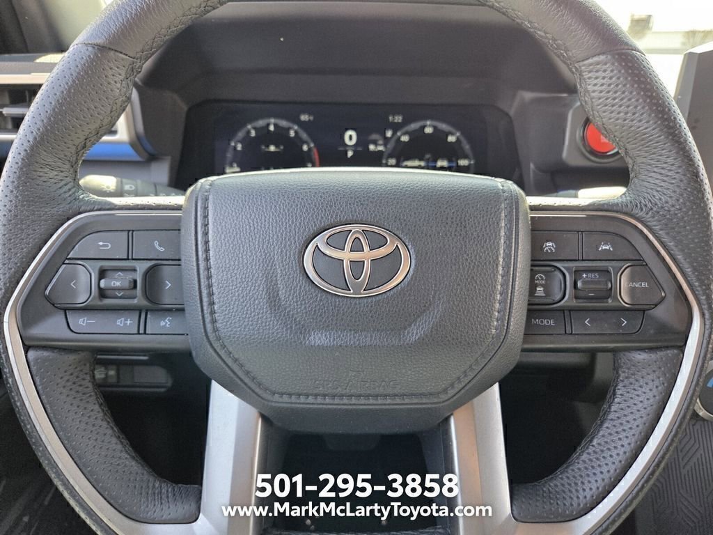 Used 2025 Toyota Tacoma TRD Off-Road AWD/4WD image 21