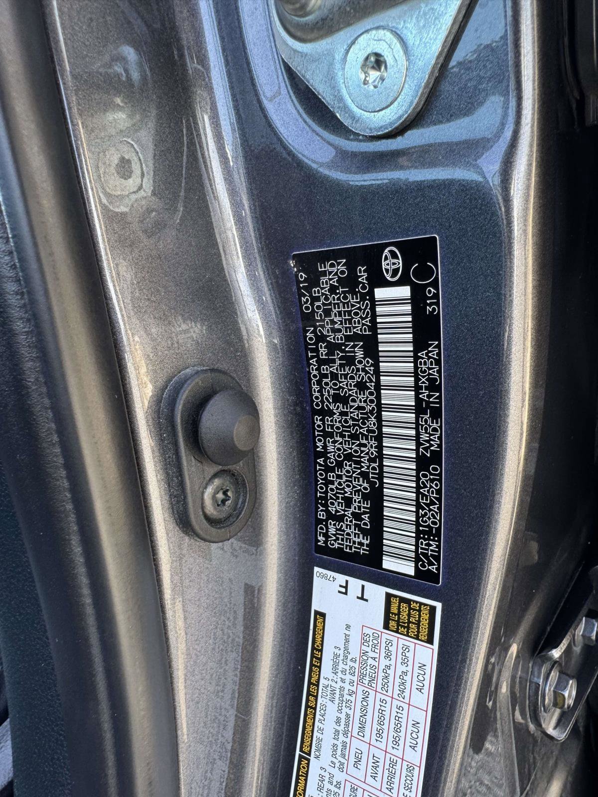 Used 2019 Toyota Prius XLE w/ Advanced Technology Package image 29