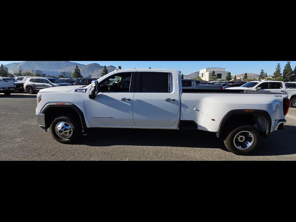 Used 2021 GMC Sierra 3500 SLT w/ SLT Convenience Package AWD/4WD image 12